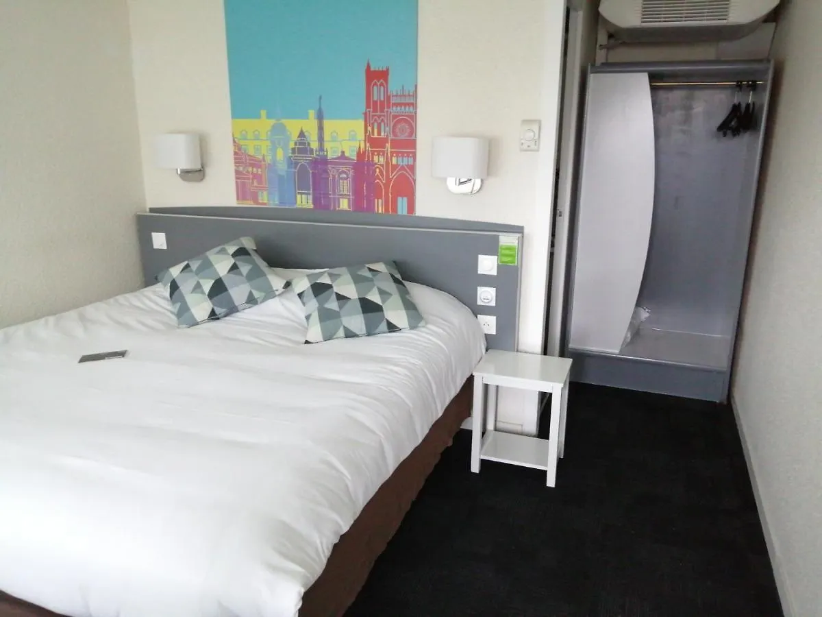 Kyriad Direct Le Bourget Gonesse Hotel