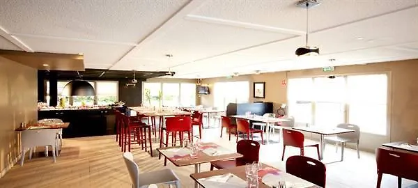 Kyriad Direct Le Bourget Gonesse 2*,  France