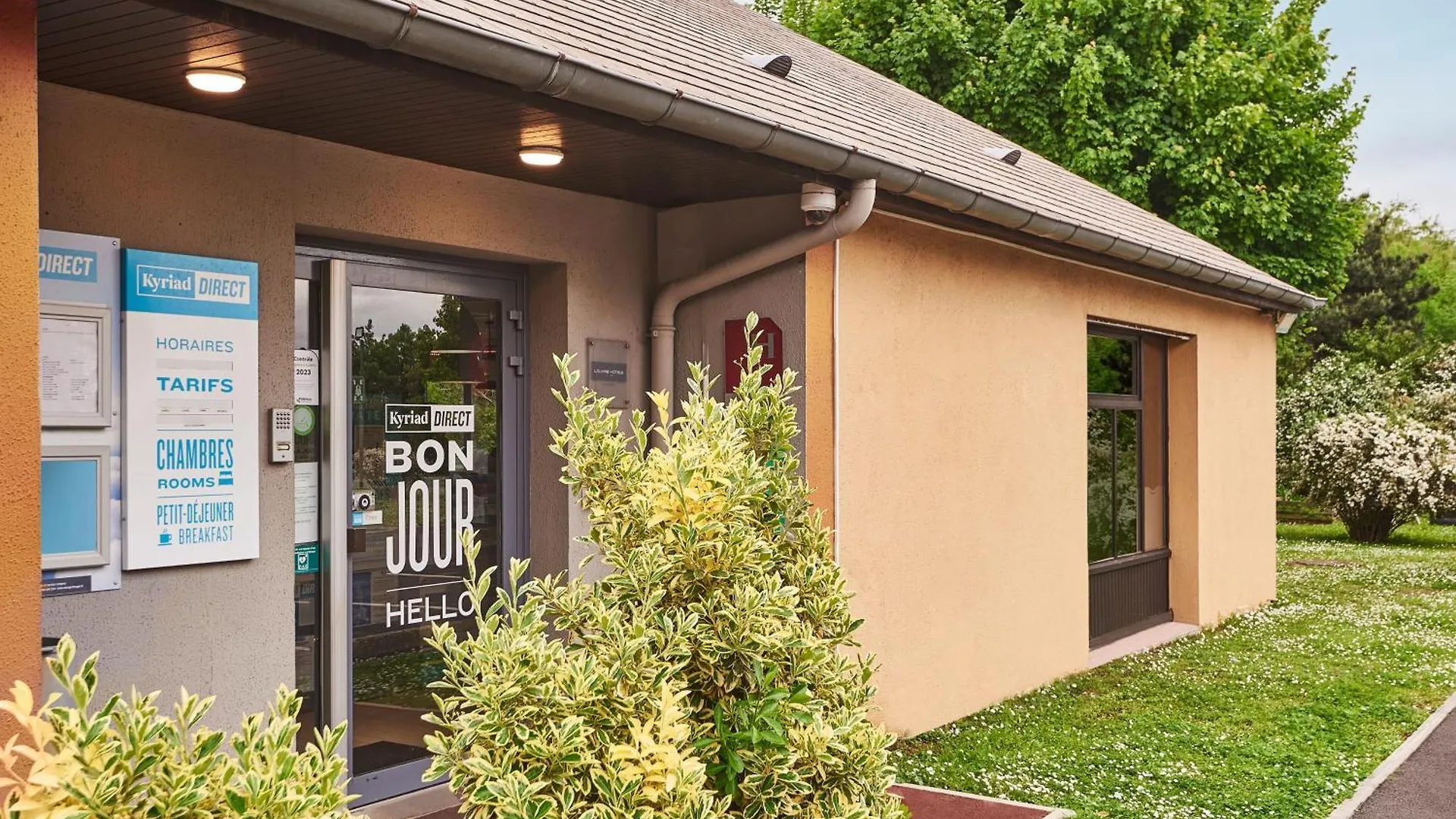 Kyriad Direct Le Bourget Gonesse