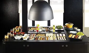 Kyriad Direct Le Bourget Gonesse Hotel